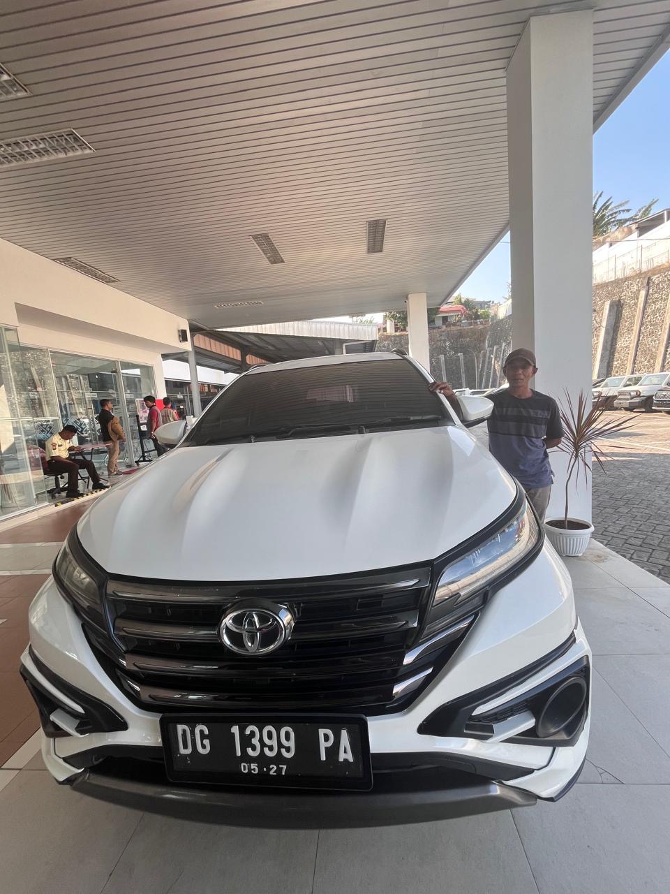 TOYOTA RUSH