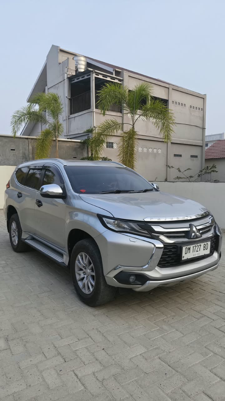 PAJERO DAKAR 4x2 A/T